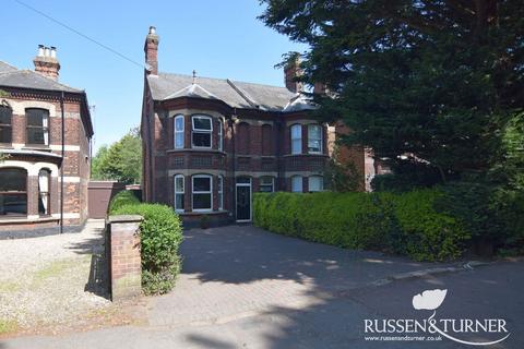Gaywood Road, King's Lynn PE30 5 bed semi