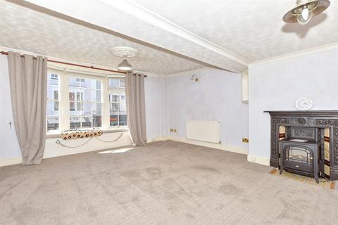 Union Street, Ryde, Isle of Wight 2 bed apartment for sale