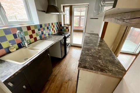 Whitstable Road, Faversham, Kent 3 bed semi