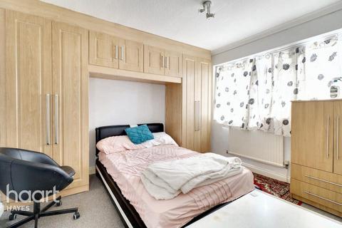 Bradenham Road, Hayes 3 bed semi