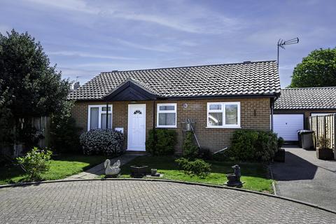 White Horse Close, Suffolk IP11 2 bed detached bungalow for sale