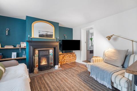 Bere Regis, Dorset 2 bed terraced house for sale