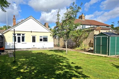 Croft Road, Swindon SN1 3 bed detached bungalow for sale