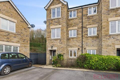 Quarry Bank, Mansfield, NG18 4 bed semi