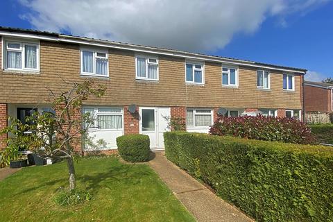 CHAIN FREE * LAKE 3 bed terraced house for sale