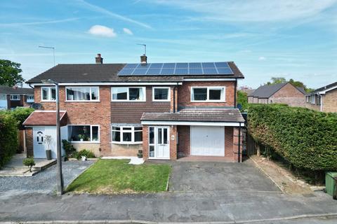 St. Lawrence Way, Gnosall, ST20 4 bed semi