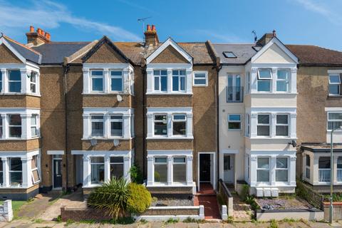Albany Drive, Herne Bay 1 bed apartment for sale