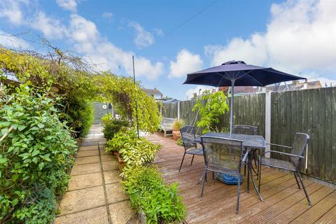 Victoria Avenue, Broadstairs CT10 3 bed terraced house for sale