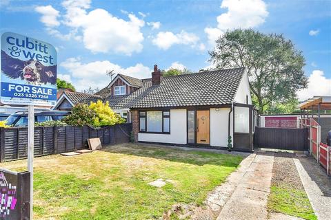 Harvest Road, Waterlooville, Hampshire 2 bed semi