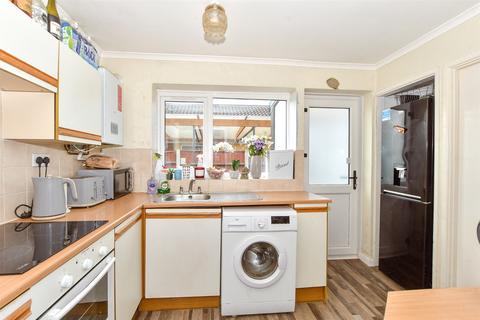 Harvest Road, Waterlooville, Hampshire 2 bed semi