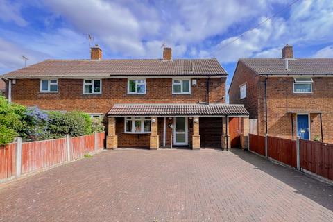 Longmoor Road, Long Eaton... 3 bed semi