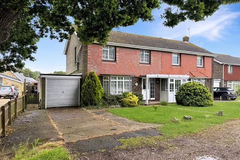 Heathfield Close, Bembridge PO35 3 bed semi