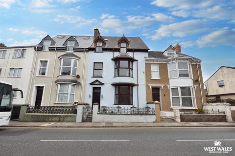 London Road, Pembroke Dock 7 bed terraced house for sale