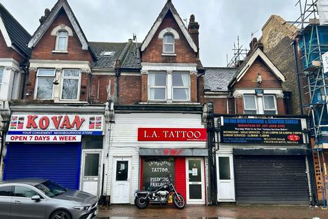 6 Luton Road, Chatham, Kent, ME4 5AA Mixed use for sale