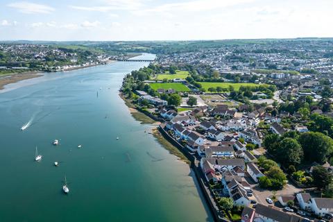 Riverside Court, Bideford EX39 2 bed terraced house for sale