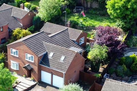 Hanbury Road, Droitwich... 5 bed detached house for sale