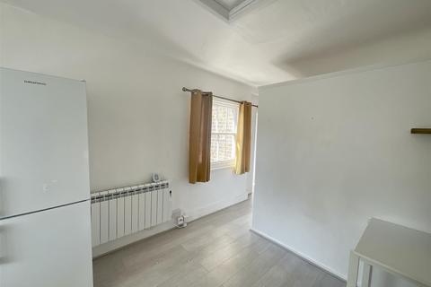 St. Augustine Road, Littlehampton... 1 bed flat for sale