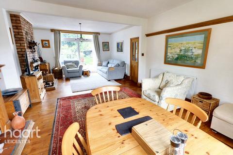 Scraptoft Lane, Leicester 4 bed detached house for sale