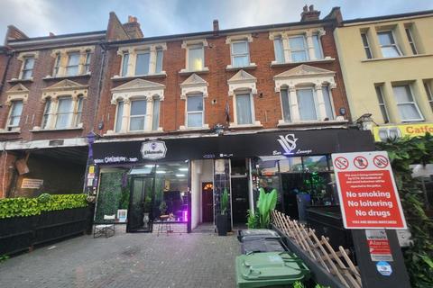 226C Brownhill Road, Lewisham... 1 bed flat for sale