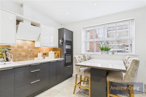 Salmon Street, South Shields 3 bed end of terrace house for sale