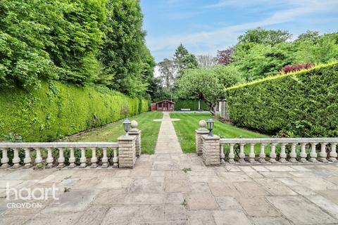 Smitham Bottom Lane, Purley 6 bed detached house for sale