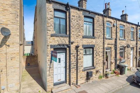 Providence Street, Farsley, Pudsey 1 bed end of terrace house for sale