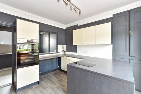 Commercial Road, Tonbridge TN12 4 bed detached house for sale