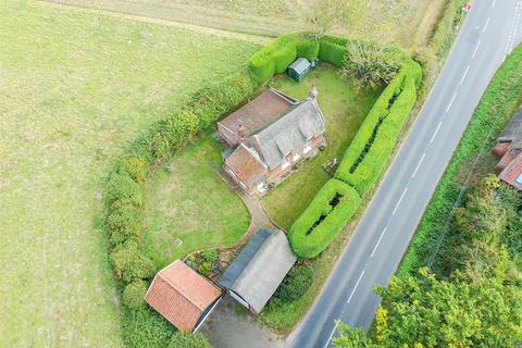 Panxworth Road, South Walsham 4 bed detached house for sale