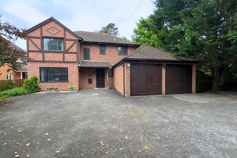 Salisbury Road, Hungerford RG17 4 bed detached house for sale