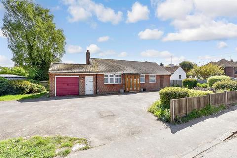 London Road, Deal CT14 3 bed detached bungalow for sale