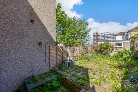 Brunswick Street East, Maidstone ME15 3 bed end of terrace house for sale
