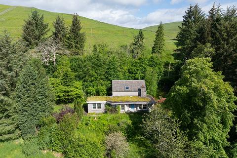 Ettrick Valley, Selkirk TD7 2 bed property with land for sale