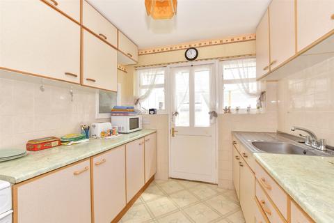 Foxes Close, Sandown, Isle of Wight 2 bed detached bungalow for sale