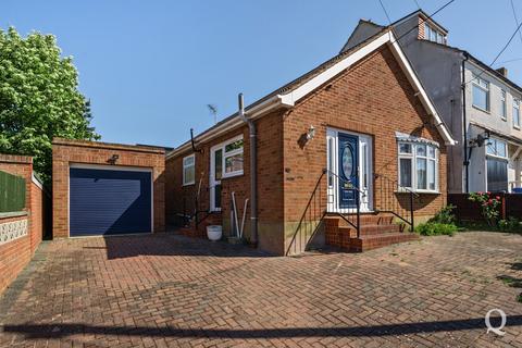 Shurland Avenue, Minster on Sea... 2 bed bungalow for sale