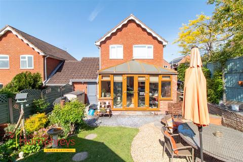 Canford View Drive, Wimborne 4 bed detached house for sale
