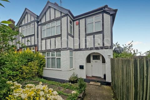 The Crescent, London, NW2 3 bed end of terrace house for sale
