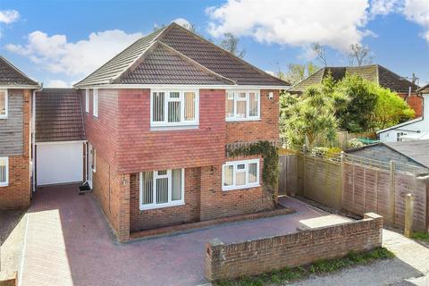 Robin Hood Lane, Lydd, Romney Marsh... 3 bed link detached house for sale