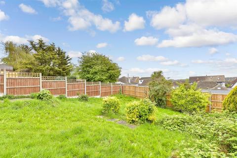 Queenborough Drive, Minster