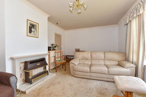 Stewards Rise, Arundel, West Sussex 2 bed detached bungalow for sale