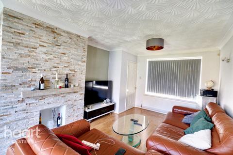 St Marys Avenue, Leicester 3 bed detached house for sale