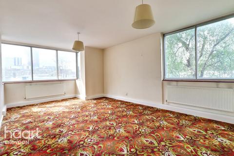 Cross Road, CROYDON 1 bed flat for sale