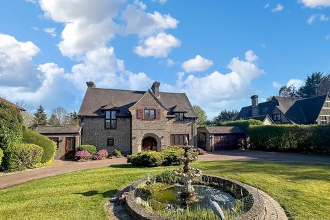 Hillcroft Avenue, Purley, CR8 4 bed detached house for sale