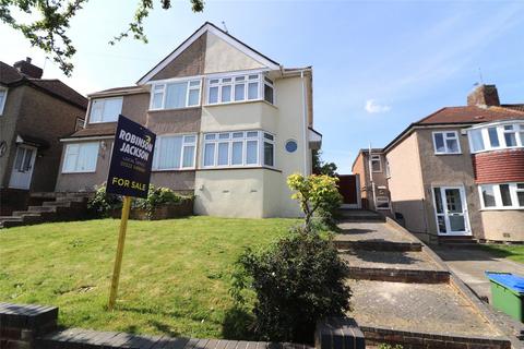 Beechcroft Avenue, Bexleyheath, DA7 3 bed semi