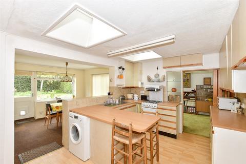 Horley Row, Horley, Surrey 3 bed detached bungalow for sale