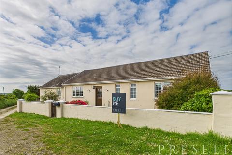 Barnsley Farm, Hayscastle... Farm for sale