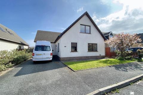 Cenarth Close, Pembroke Dock 3 bed detached bungalow for sale