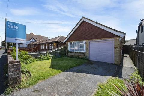 Arundel Road, Peacehaven 2 bed detached bungalow for sale