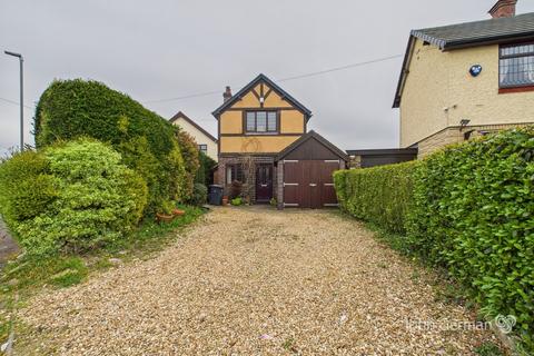 Field Lane, Burton
