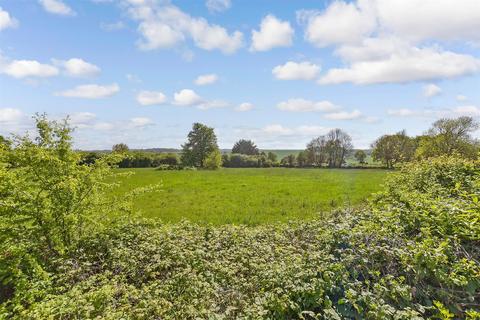 Broomfield Road, Herne Bay, Kent 2 bed detached bungalow for sale