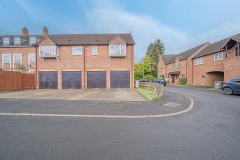 Thistlewood Grove, Chadwick End, B93 2 bed coach house for sale